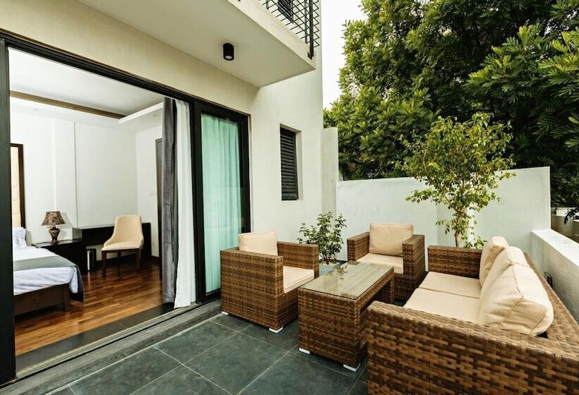 فندق Lavonca Boutique