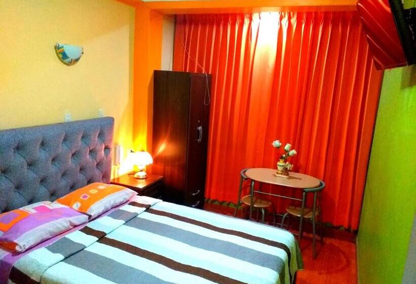 هاستل Sombrero De Paja