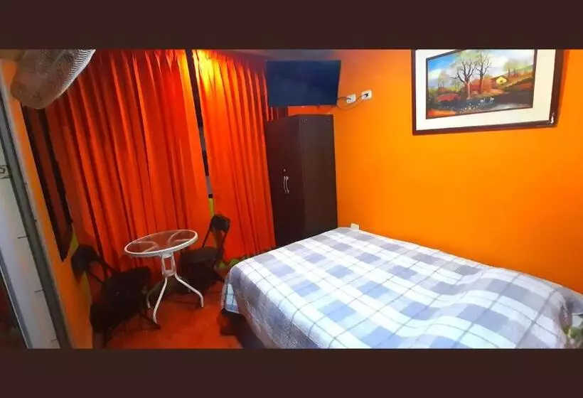 ユースホステル Sombrero De Paja