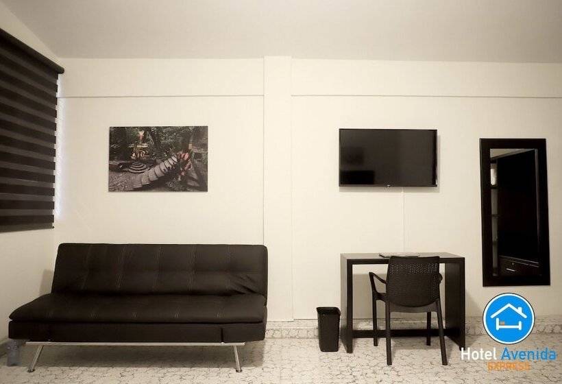 فندق Avenida Express