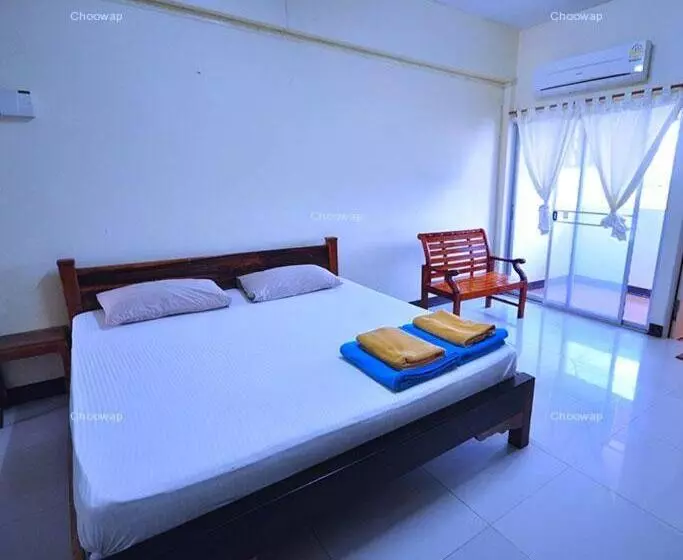 Hotelli Peamsuk Sweet Prachin Buri