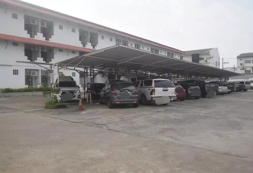 Hotelli Peamsuk Sweet Prachin Buri