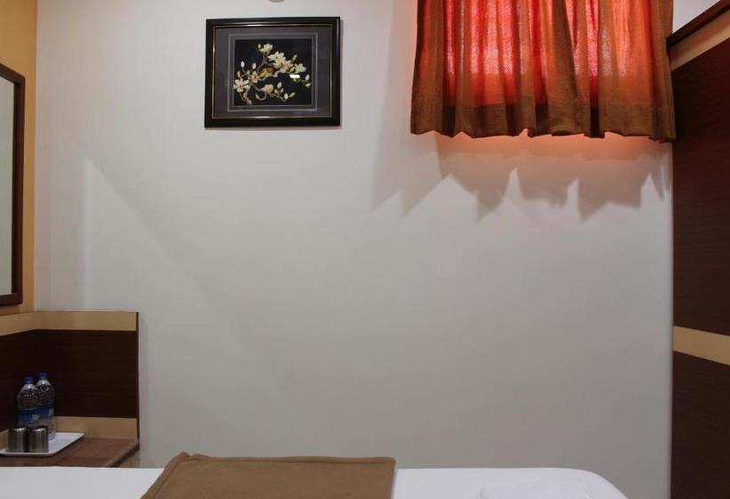 酒店 Royal Residency