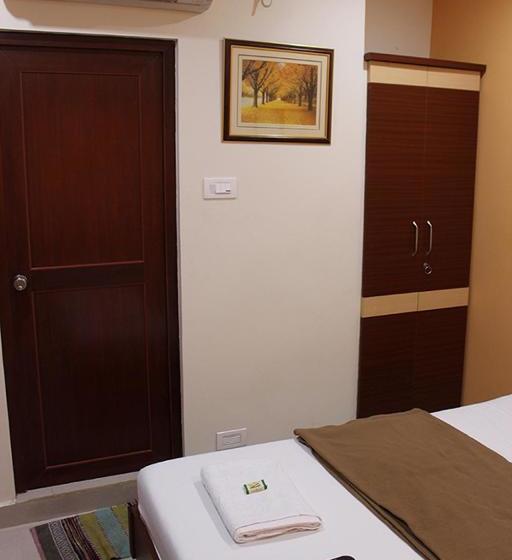 酒店 Royal Residency