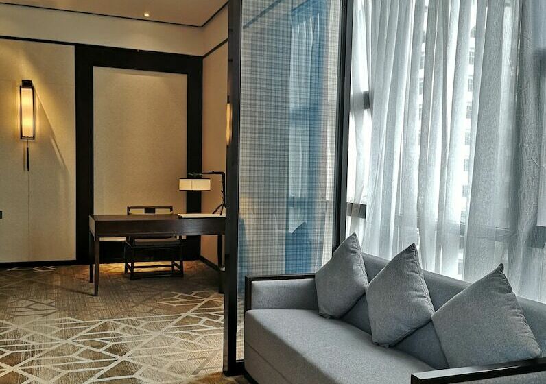 فندق Shatou Hairun