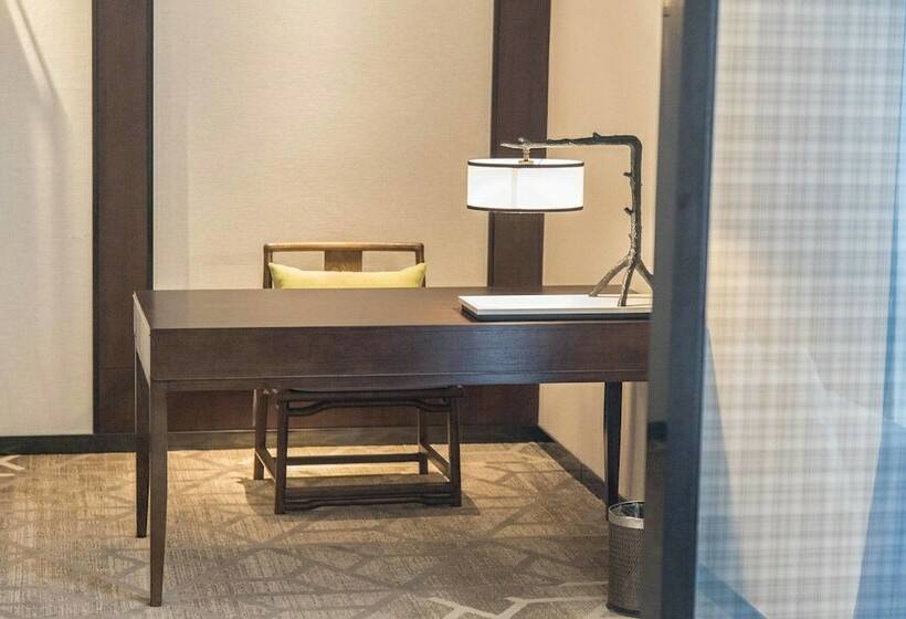 فندق Shatou Hairun