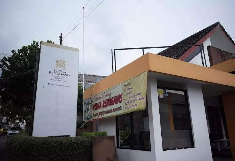 ペンション Reddoorz Near Taman Kota Lapang Merdeka Sukabumi