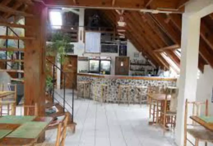 هتل The Reef Beach Huts