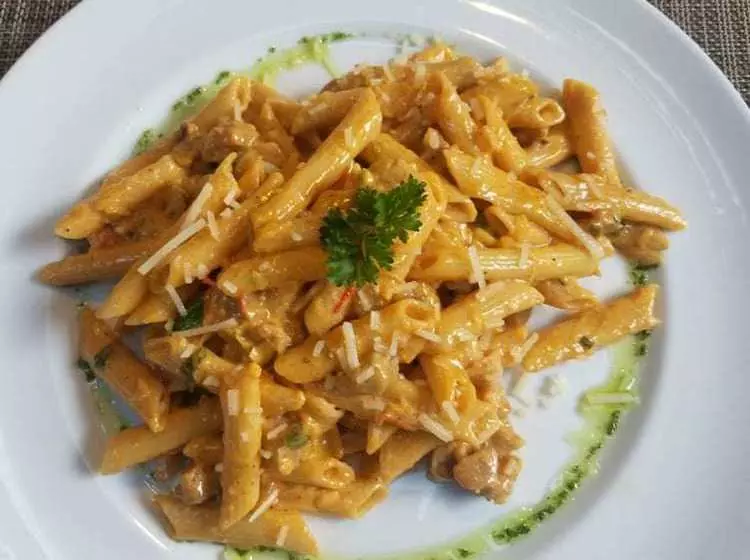 هتل The Reef Beach Huts