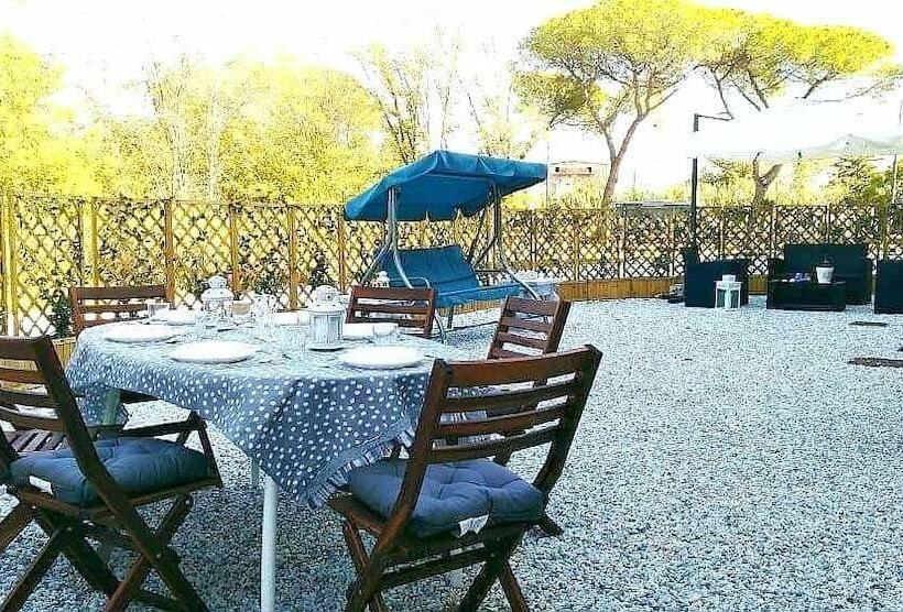 ユースホステル Il Casale Toscano Pisa