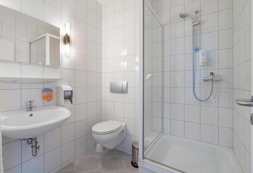 בית מלון כפרי Imota