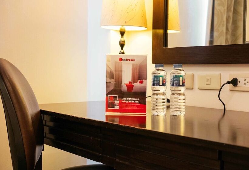 酒店 Reddoorz Plus Near Abreeza Mall Davao