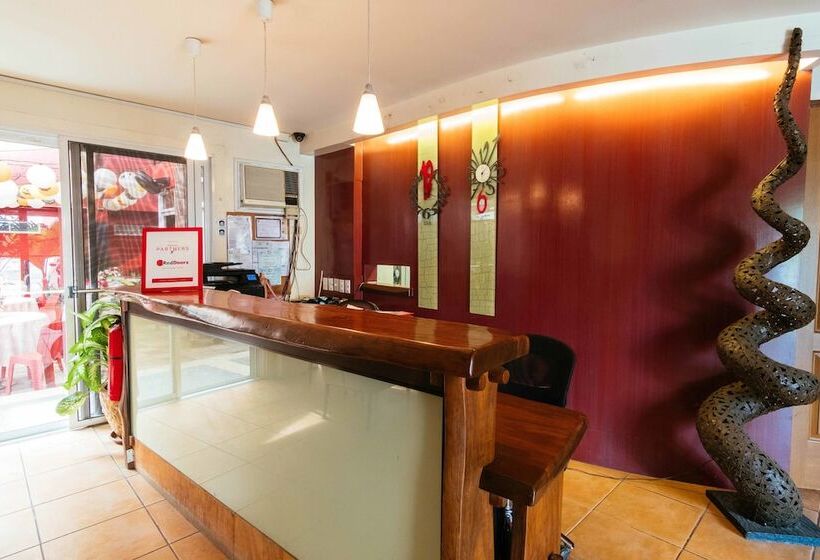 酒店 Reddoorz Plus Near Abreeza Mall Davao
