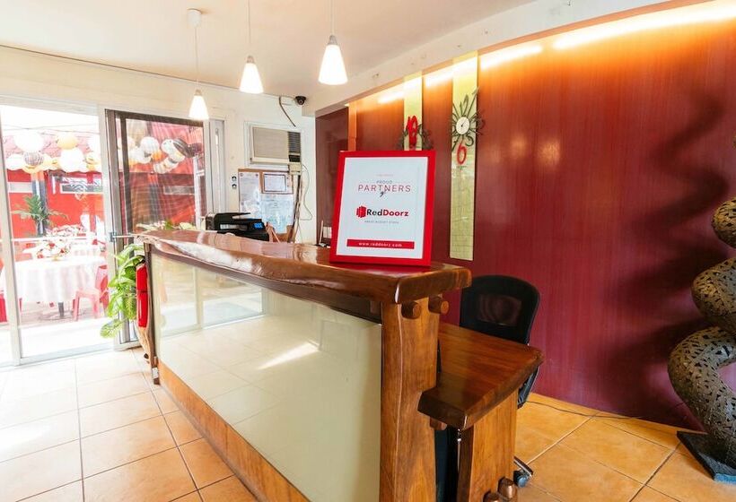 酒店 Reddoorz Plus Near Abreeza Mall Davao