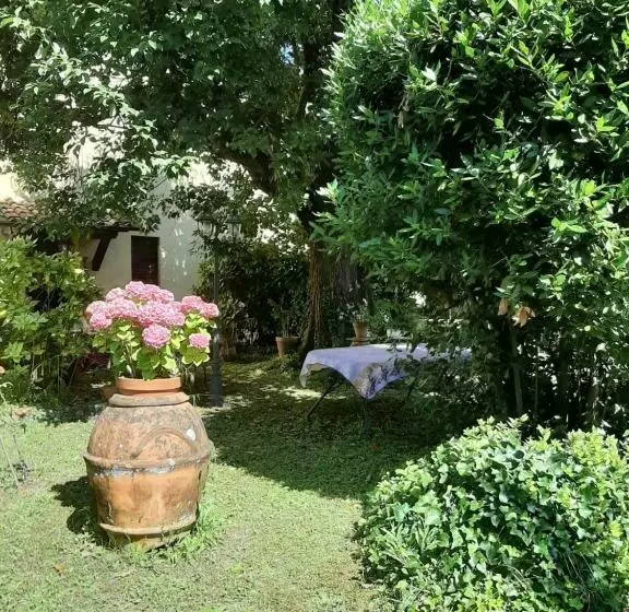 تختخواب و صبحانه Antica Fattoria La Verdina