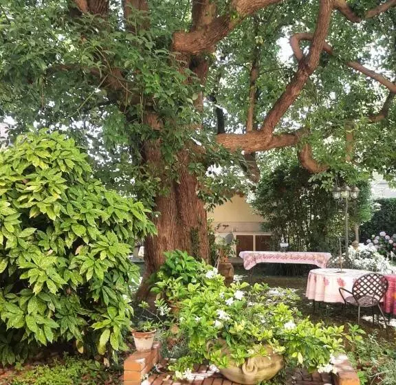 تختخواب و صبحانه Antica Fattoria La Verdina