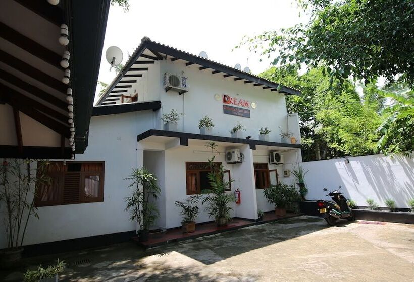 בית מלון כפרי Dream Villa Tadini