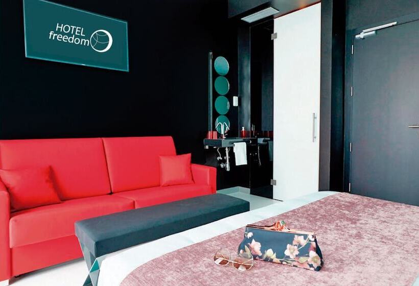 هتل Freedom