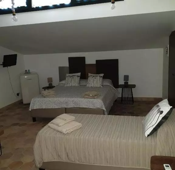 ホテル Agriturismo Agliastro