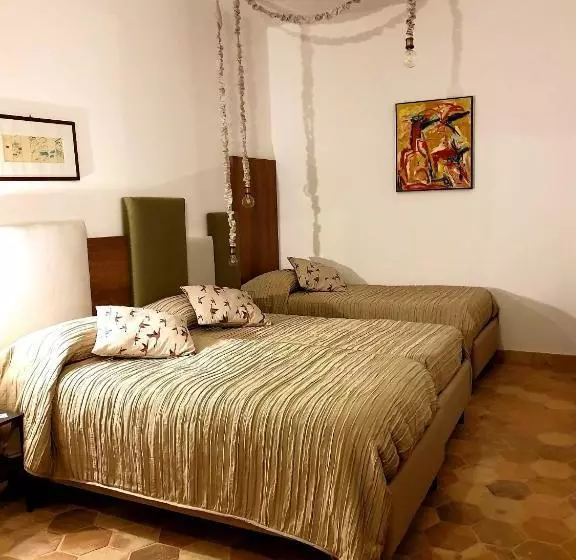 ホテル Agriturismo Agliastro