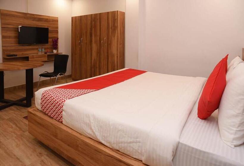 酒店 La Castle Residency