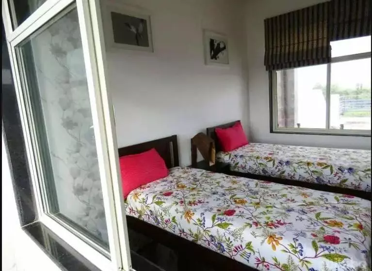 Majatalo Ibishouse Farm Stay