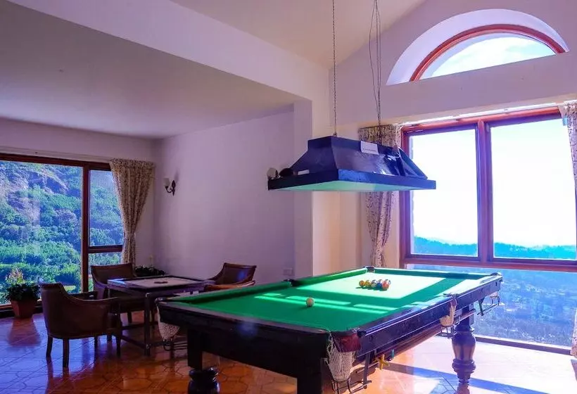 Hotelli La Montana By Tgi