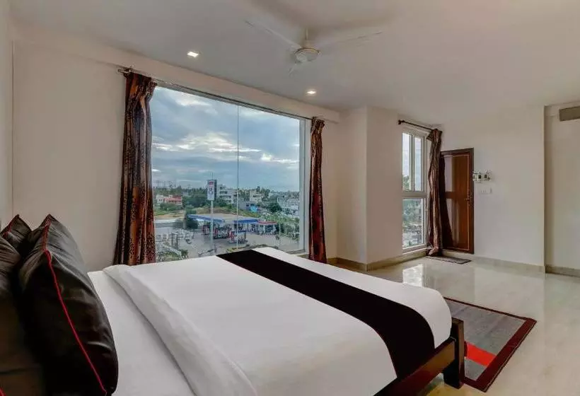 ホテル Rajkamal Stay Inn Airport Road