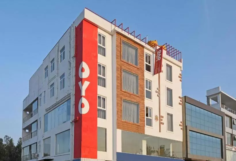 ホテル Rajkamal Stay Inn Airport Road