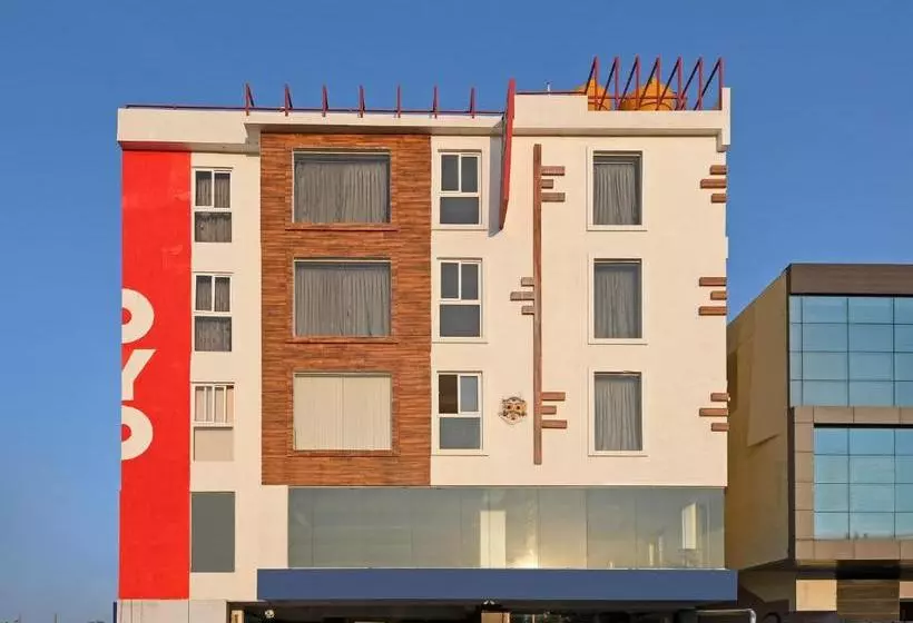 ホテル Rajkamal Stay Inn Airport Road