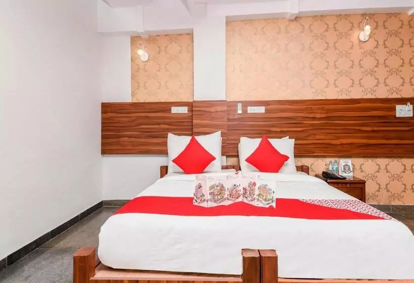 ホテル Rajkamal Stay Inn Airport Road