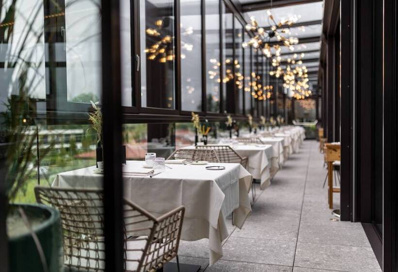 בית מלון כפרי Quellenhof Luxury Resort Lazise