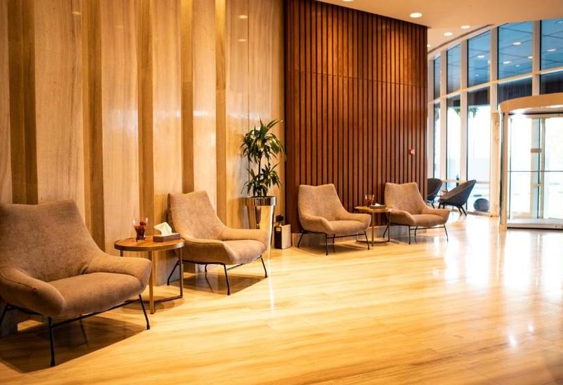 هتل Levels Tower Apartments