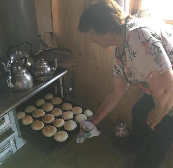 تختخواب و صبحانه Hospedaje Familiar Nicomacc