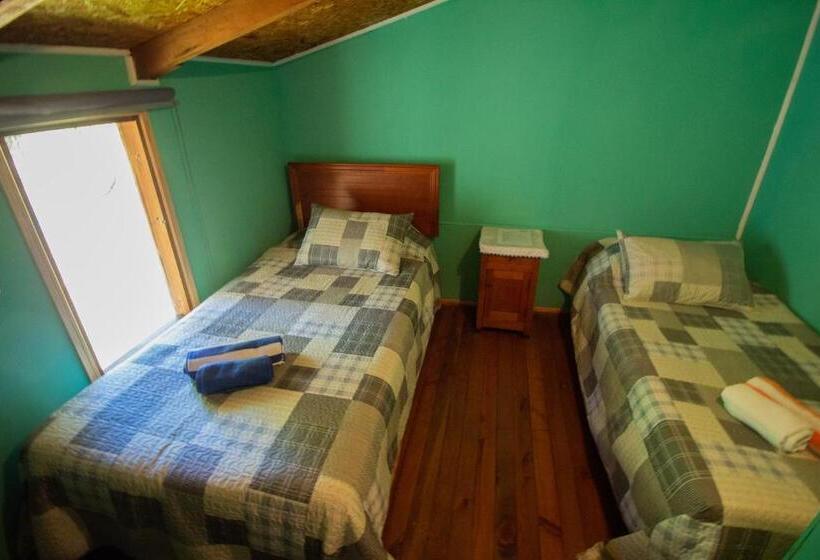 تختخواب و صبحانه Hospedaje Familiar Nicomacc