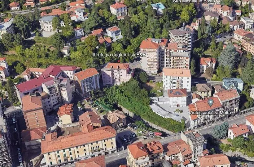 تختخواب و صبحانه Il Rifugio Degli Artisti