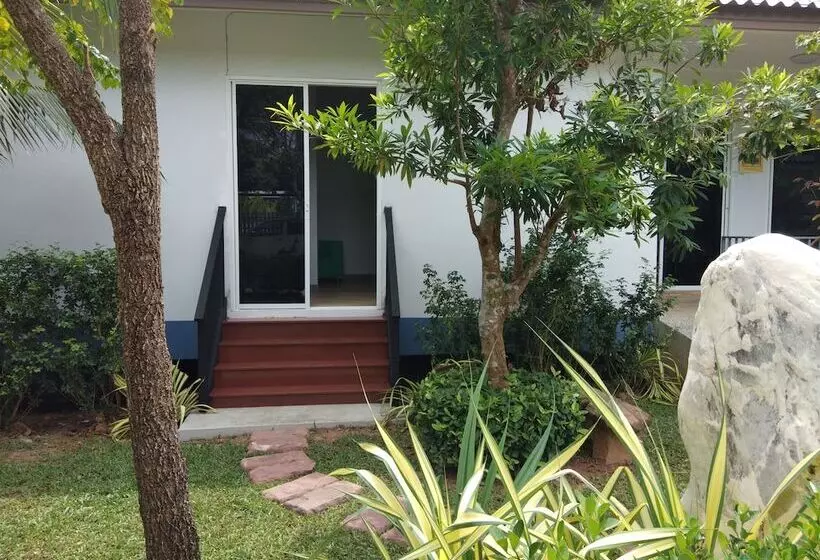 ホテル La Maison Ya Nui Resort Phuket