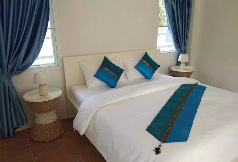 ホテル La Maison Ya Nui Resort Phuket