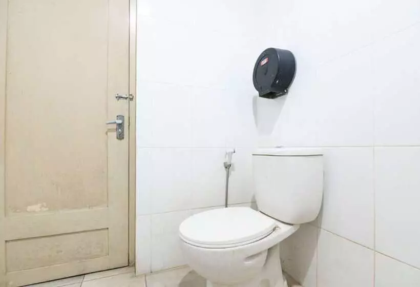 Hotelli Reddoorz @ Urip Sumoharjo