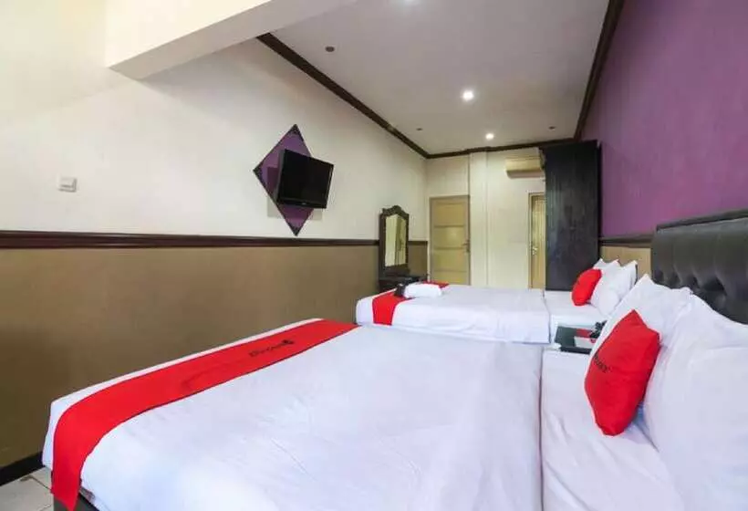 Hotelli Reddoorz @ Urip Sumoharjo