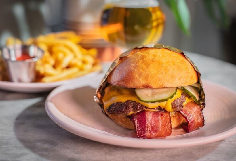 Woodlark Hotel Portland