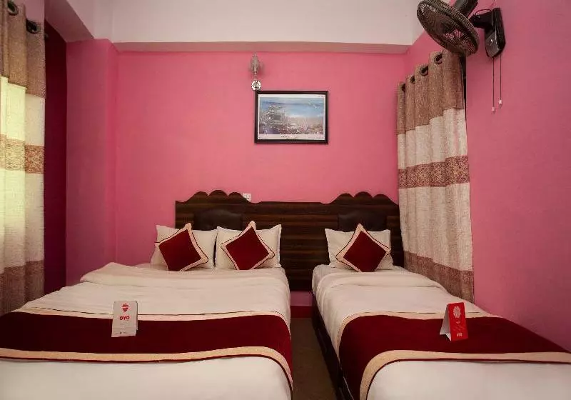 Oyo 195 Global Hotel And Restaurant