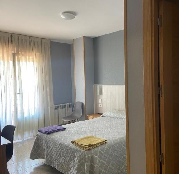 بنسيون Hostal La Cepa De Oro