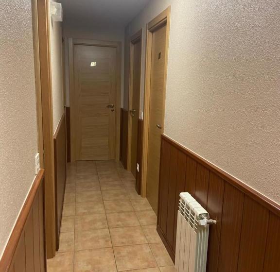 بنسيون Hostal La Cepa De Oro