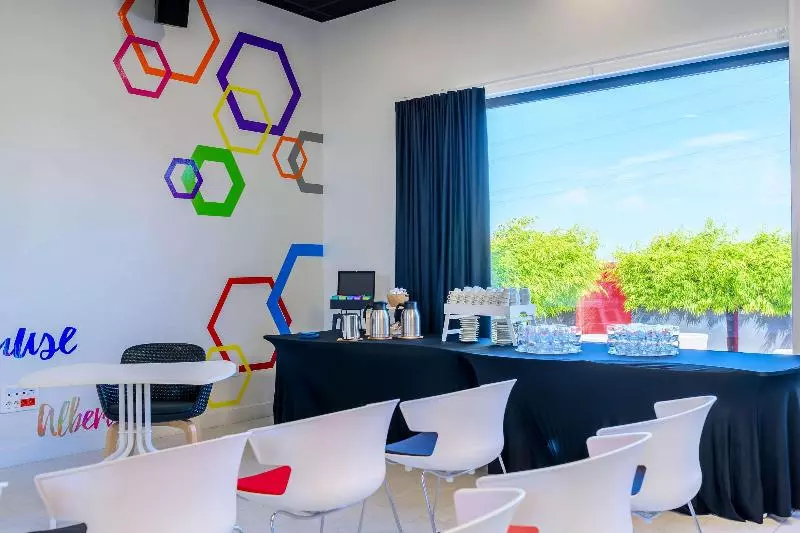 Kyriad Prestige Amiens Poulainville   Hotel And Spa