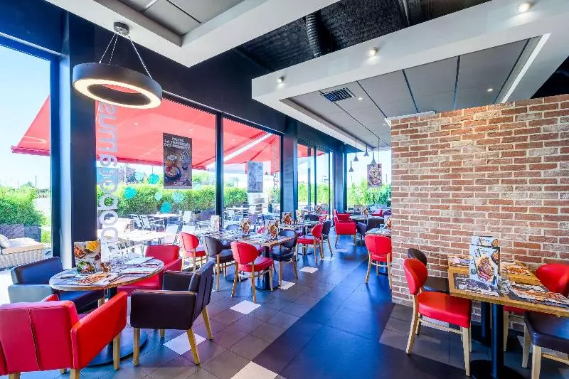 Kyriad Prestige Amiens Poulainville   Hotel And Spa