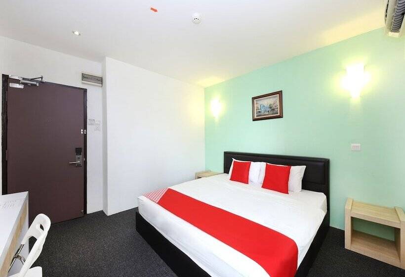 בית מלון כפרי Oyo 442 Marvelton