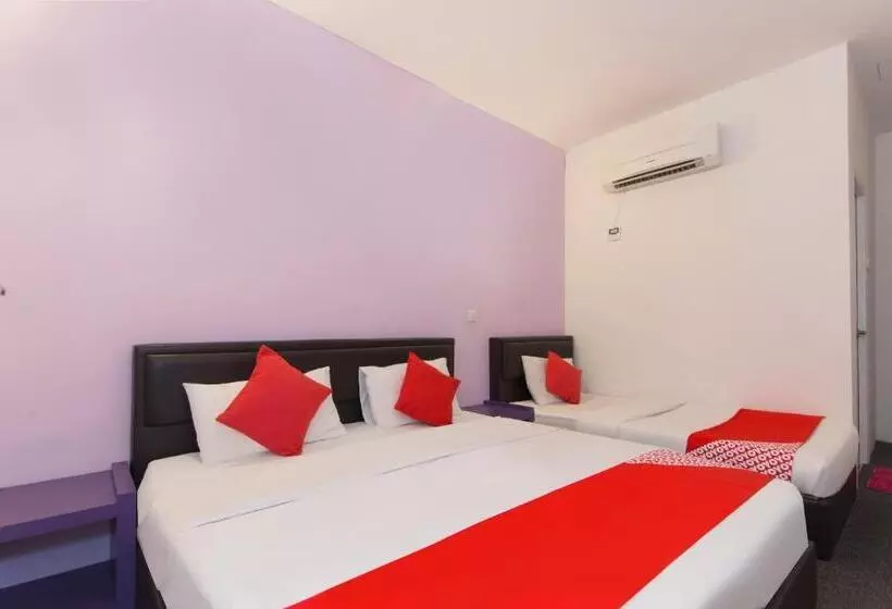 Hotelli Oyo 442 Marvelton