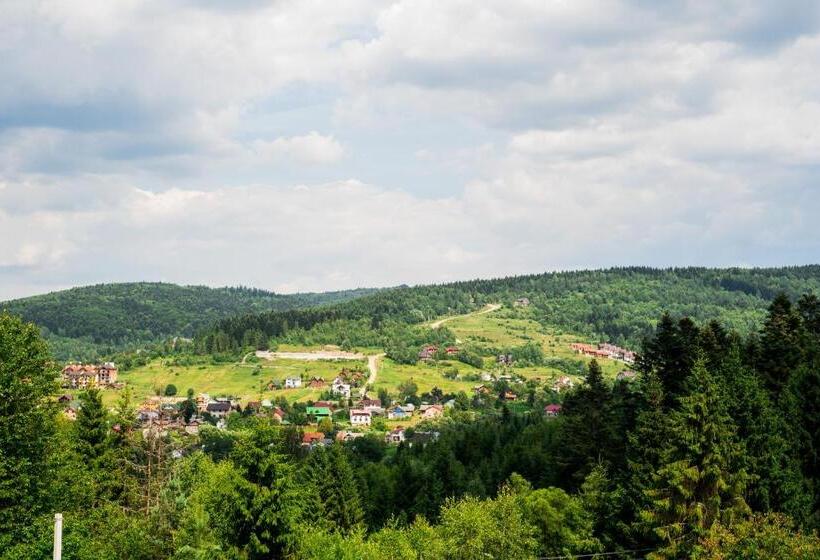 فندق Zelenyy Bir