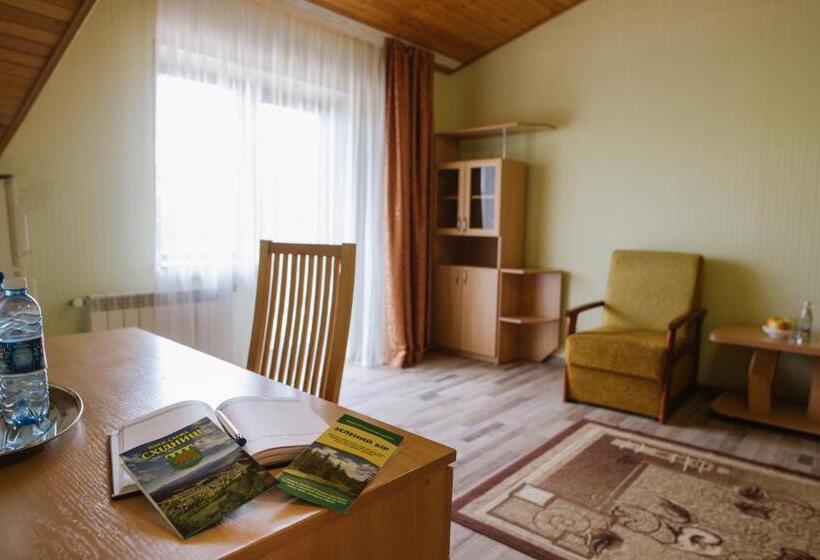 فندق Zelenyy Bir